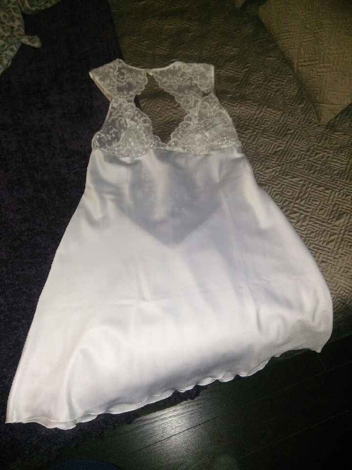 Y mi camisón,a la espera de la bata!! - 1