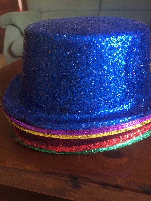 Lo que me sobro de accesorios para hora loca - 4