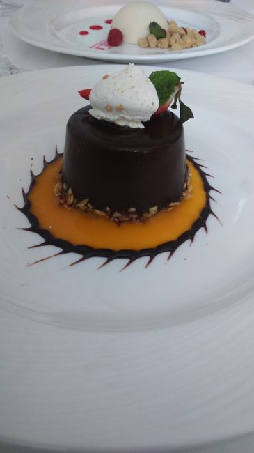 Glandula real a nuestra manera ( una versión del postre que se puso en la boda de los actuales Reyes