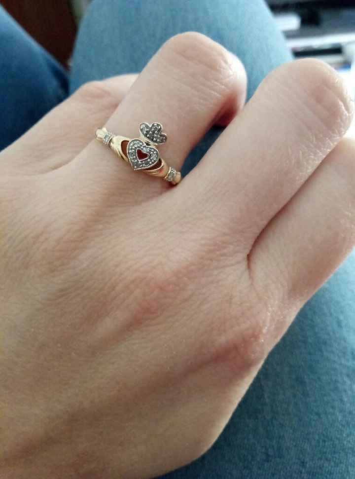 Vuestro anillo de pedida - 1