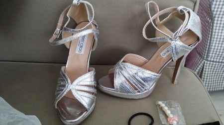 Los zapatos del gran día... - 1