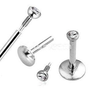 piercing labio