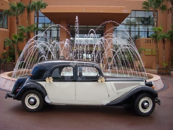 Coche para la novia - 2