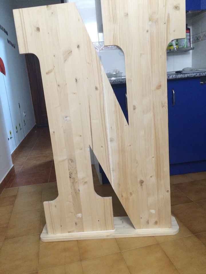 Iniciales gigantes madera - 1
