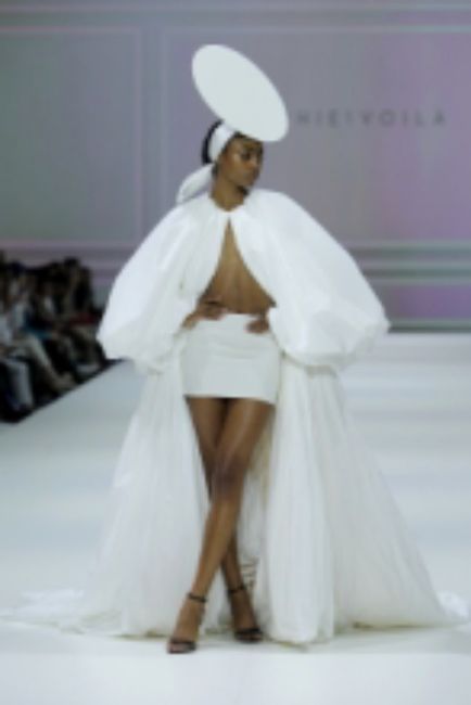 ¿Vestido de novia clásico o moderno? 14