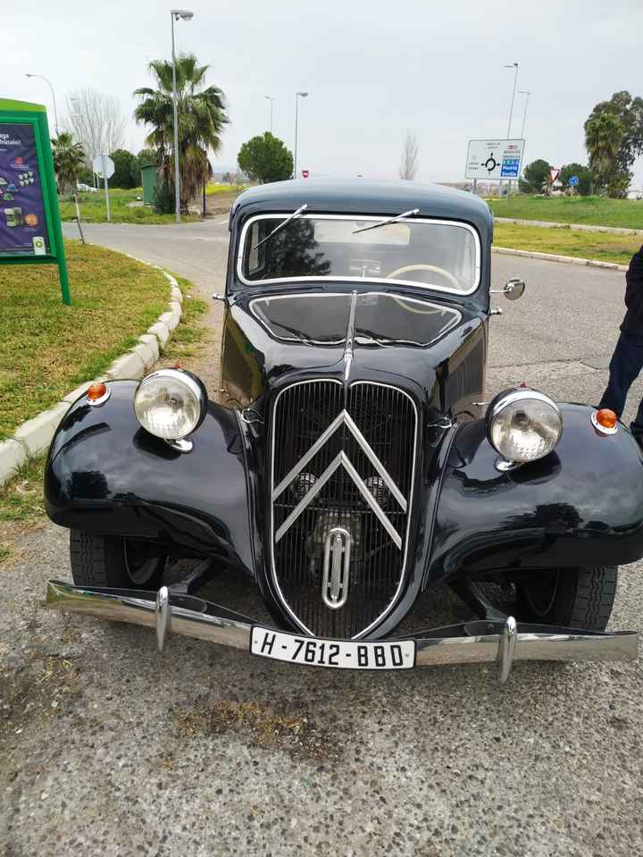 El coche... 🌈 o blanco? - 1