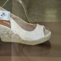 Alguna va a llevar esparteñas como zapato - 1