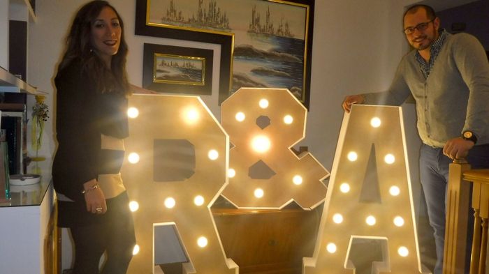 Letras gigantes con luz - 1