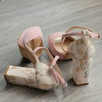 Ayuda Zapatos - 1