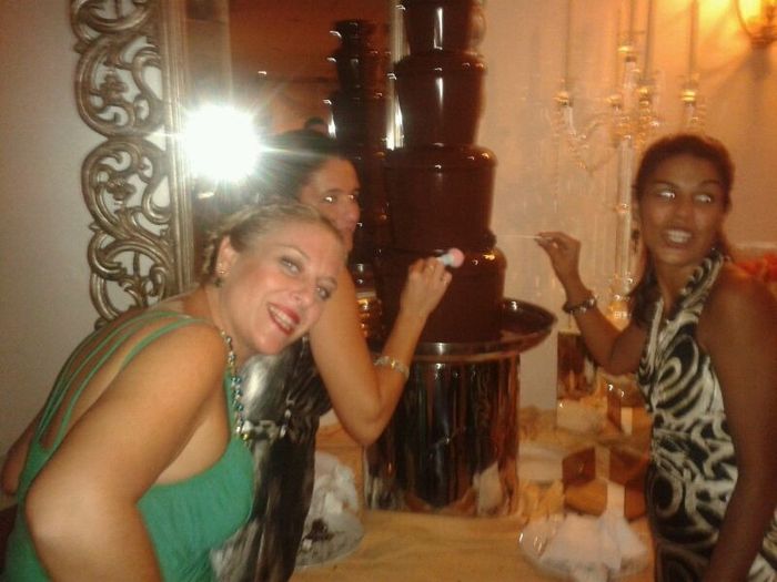 INVITADAS EN LA FONDUE