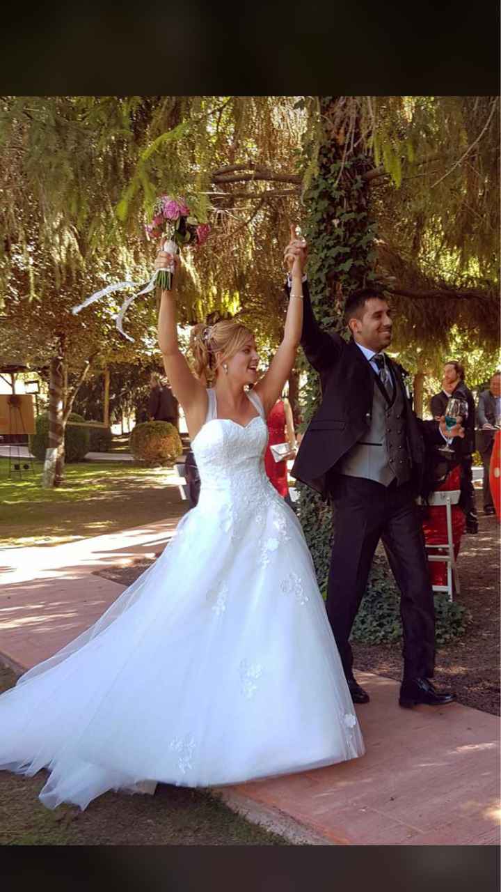  Ya felizmente casados!!! Vaya día👏🏼😍👏🏼😍 - 5