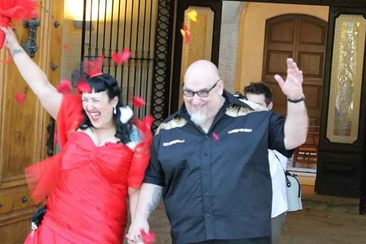 VIVAN LOS NOVIOS