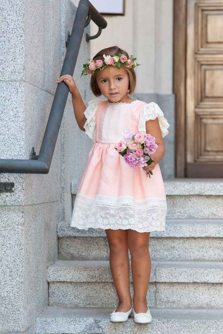 Trajes para el cortejo nupcial (Niñas)