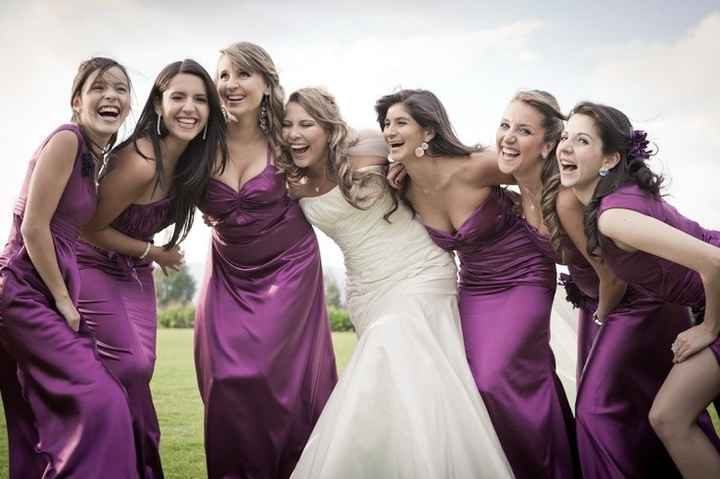 Damas de honor color morado