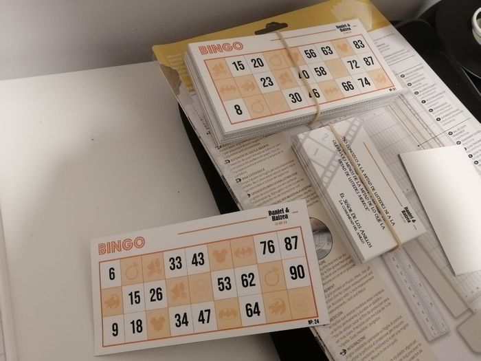 Cartones troquelados para bingo 1