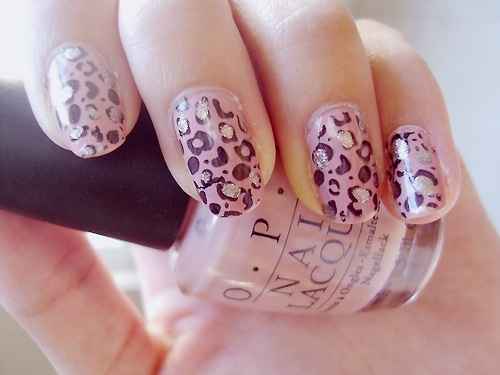 Uñas topos grandes: