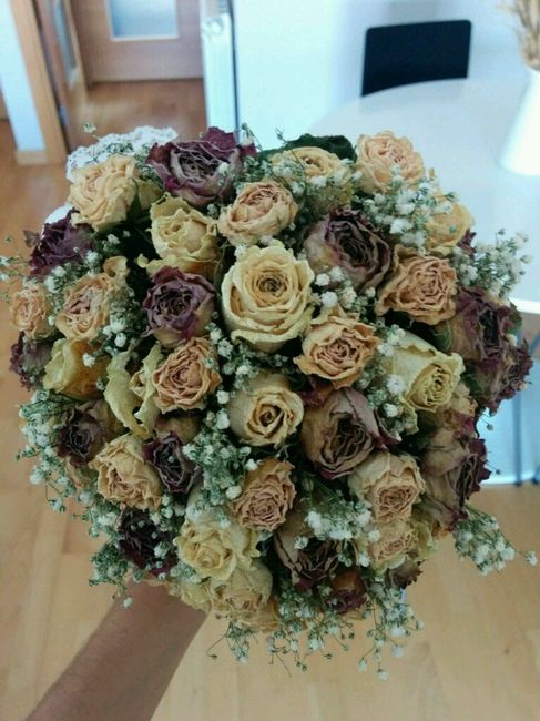 ¿qué vais a hacer con vuestros ramos de novia? - 1