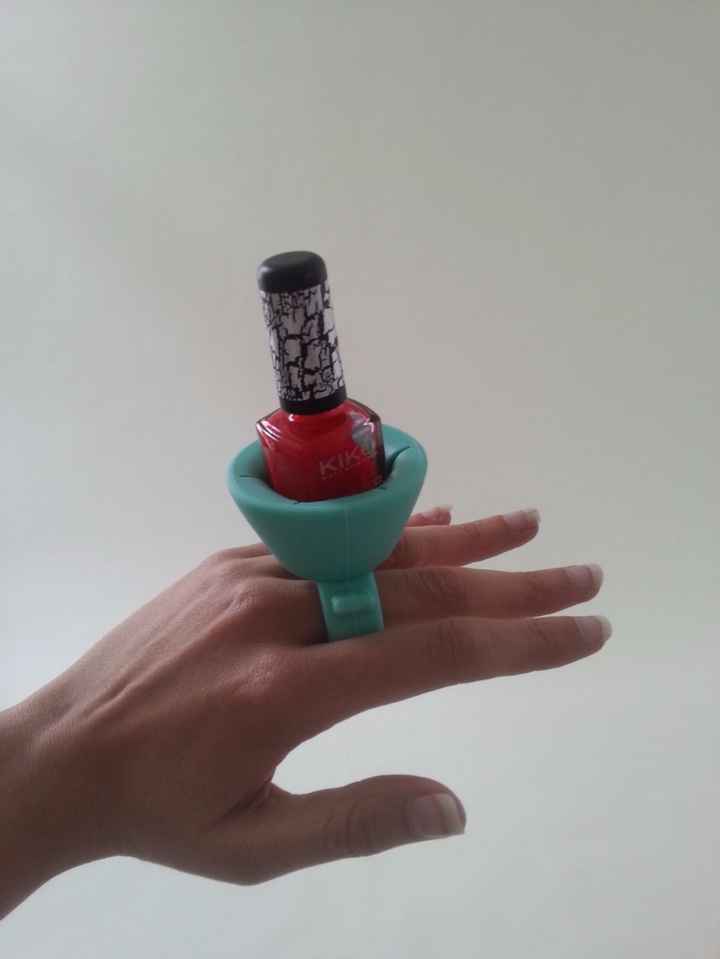 Soporte Pintauñas 1