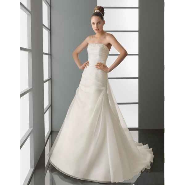 MI VESTIDO DE NOVIA