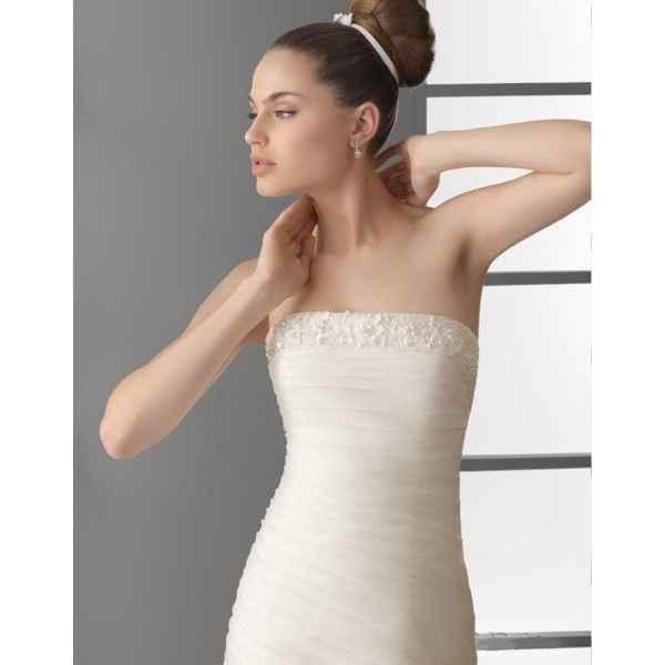 MI VESTIDO DE NOVIA