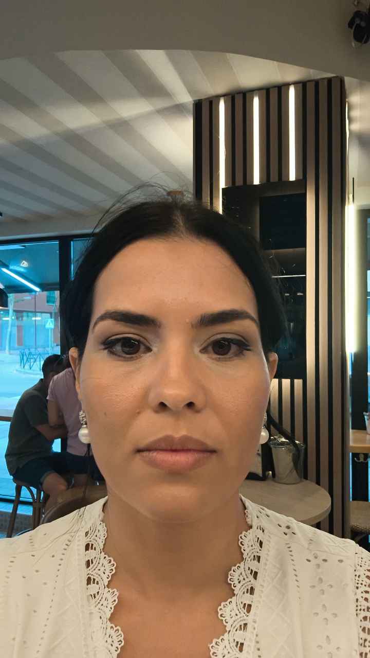 Hice mi prueba de maquillaje y no me gustó nada me quedan 25 dias - 1