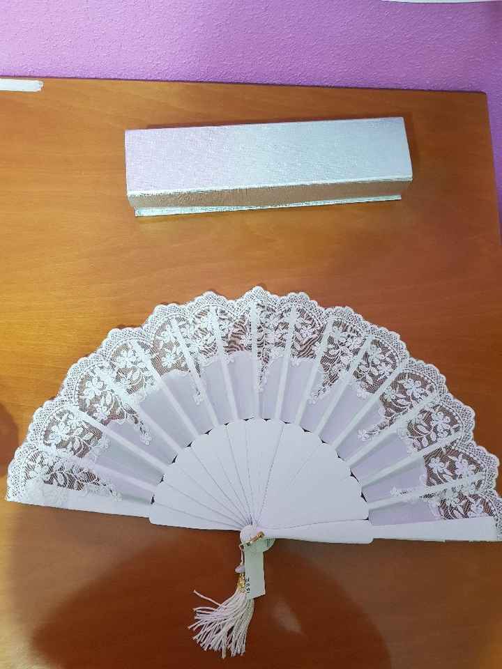 Regalitos de la familia para el día b - 1