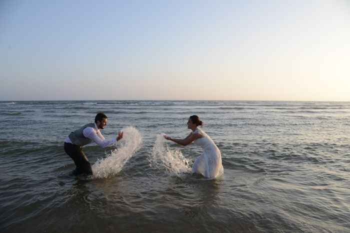 os gusta el surf? Eva y Luisete post-boda