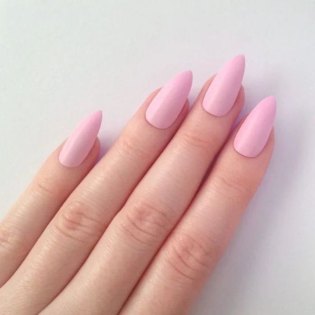 Diseños de uñas rosas 14