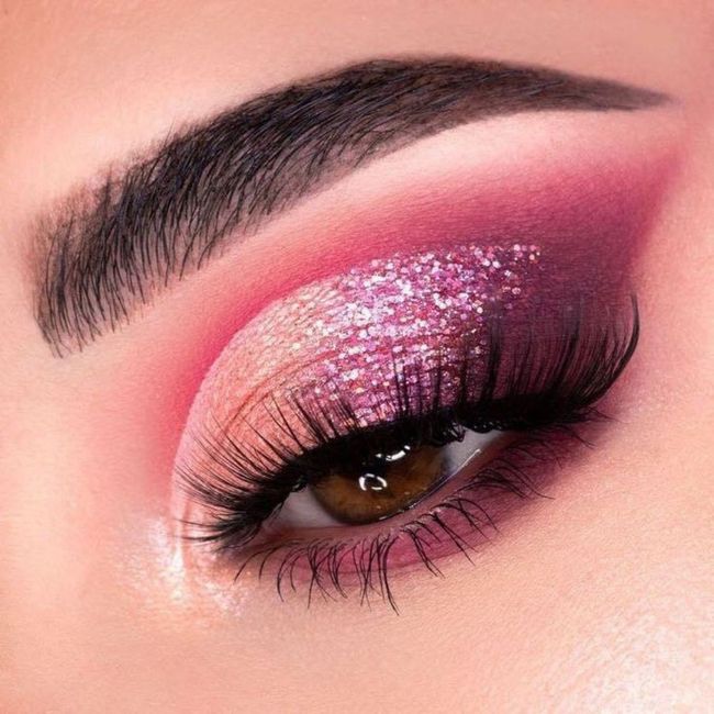 Maquillaje de ojos rosas 5