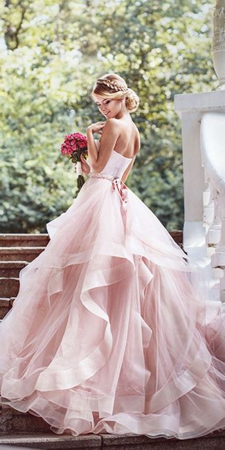 Vestidos de novia en rosa 1