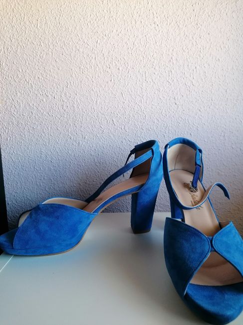 Zapatos de novia rosa por Madrid 1