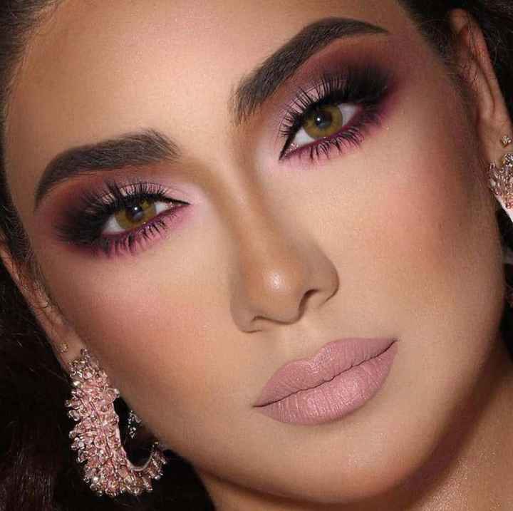 Maquillaje de ojos rosas - 7