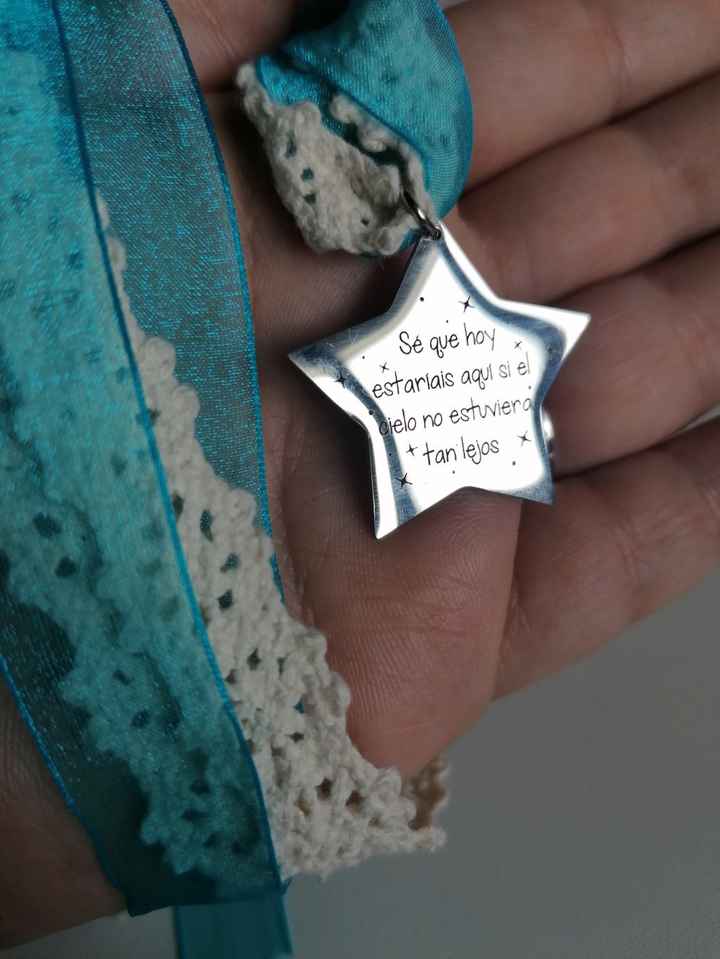 Cinta con placa para ramo 😊 - 2