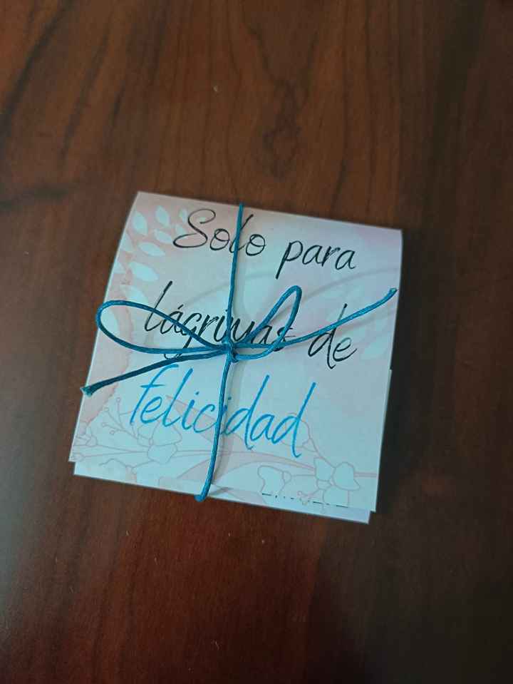 Diseño lágrimas de felicidad - 2