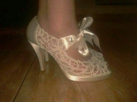 Las novias con zapatos : membur - 1