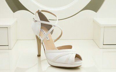 Las novias con zapatos : membur - 9