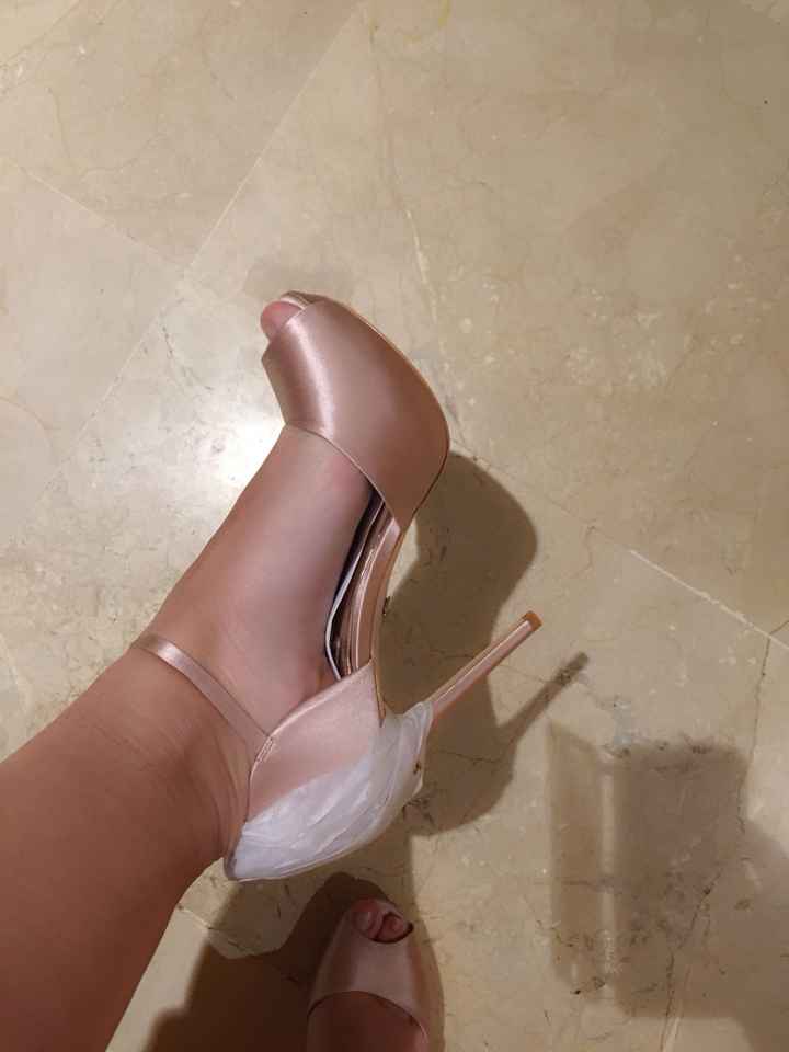¿cúales son vuestros zapatos? ¿blancos o de color? - 5