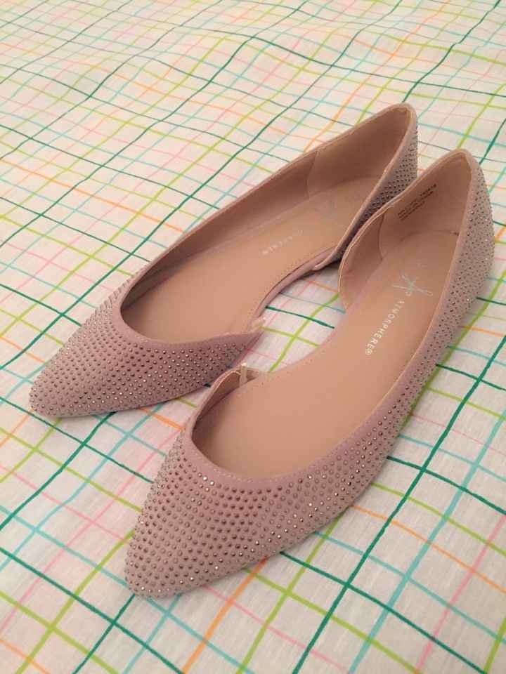 ¿cúales son vuestros zapatos? ¿blancos o de color? - 7