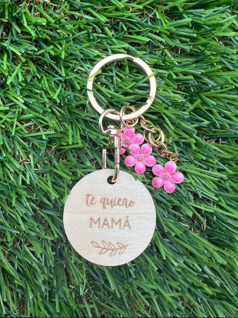 Recuerdos personalizados hecho con madera 🪵 13