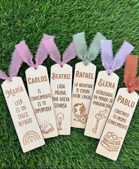 Recuerdos personalizados hecho con madera 🪵 15