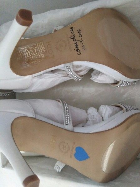 Adorno en la suela del zapato