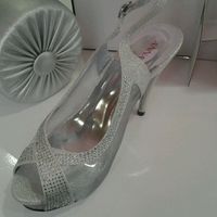 Ya tengo mis zapatos , yujuuuuuu - 1