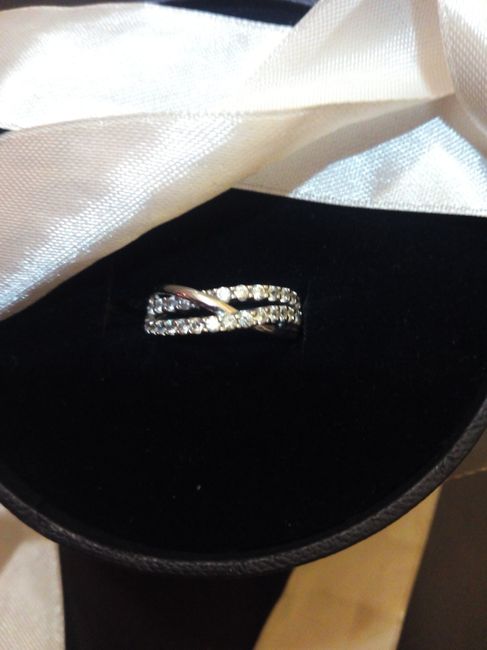 Nuestros anillos de compromiso... - 1