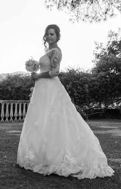 Todavia recuerdo la boda con tanta añoranza, y como si hubiese durado 1 hora........ 5