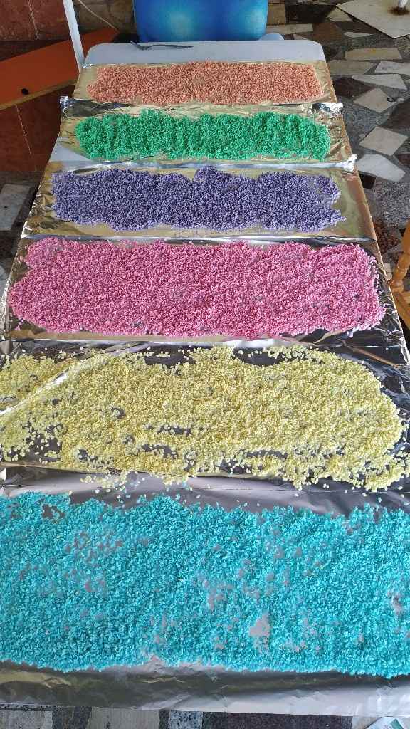Teñir arroz para bodas. - 1