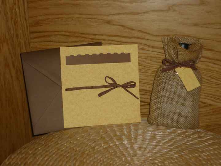 invitacion y regalo de los chicos