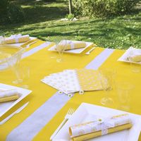 Presentar los cubiertos en la mesa. - 1