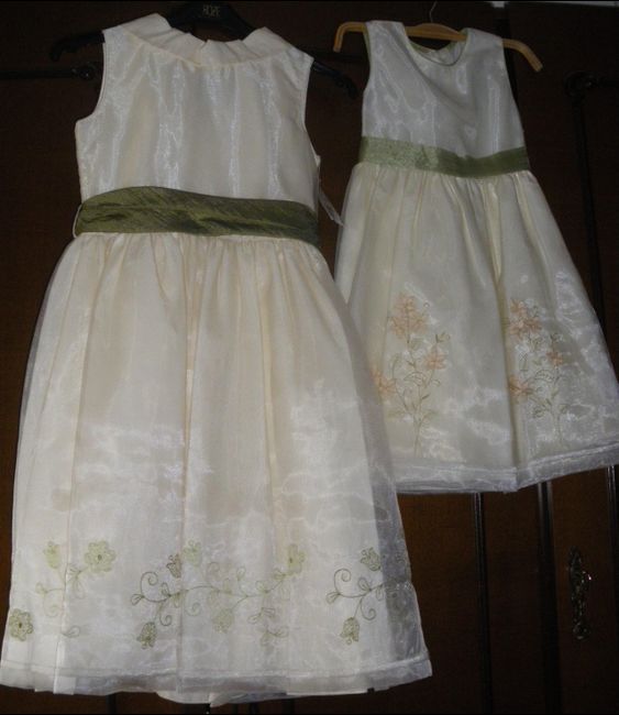 Los vestidos de mis niñas de las arras