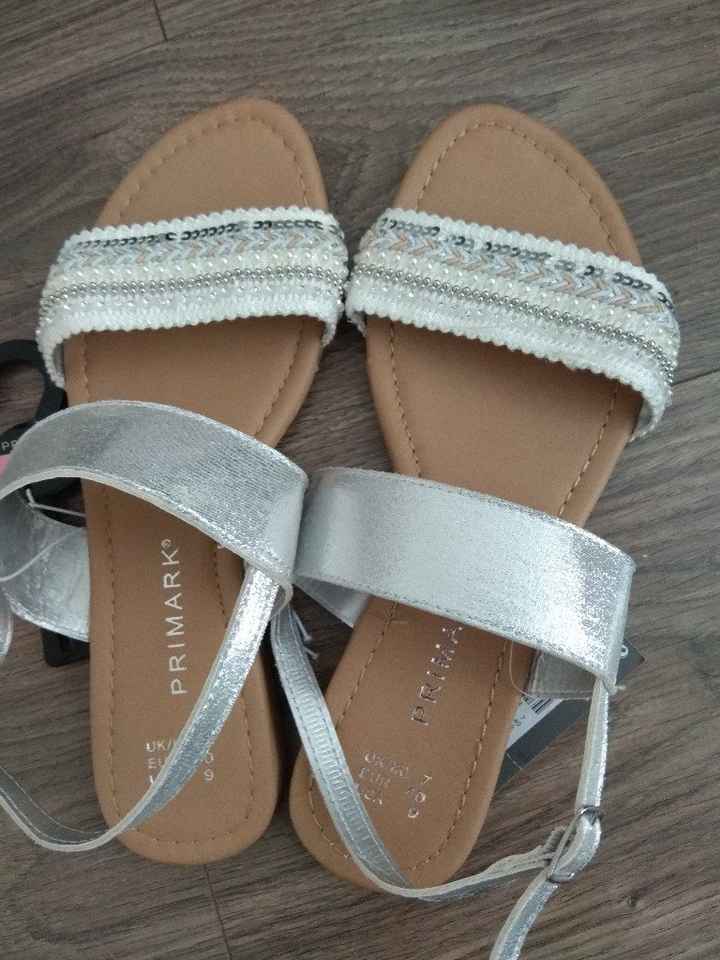 Sandalias de repuesto - 1