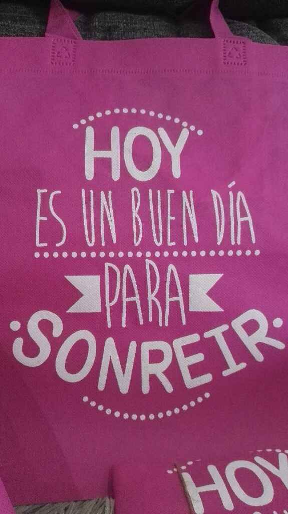 Por fin mis bolsas para las invitadas - 1